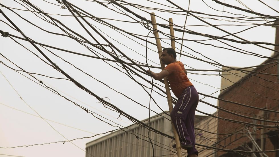 Katiyabaaz: The Battle for Electricity in Kanpur