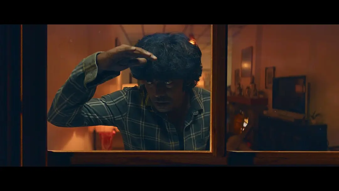 Leo: A Small Town Man with a Deadly Secret